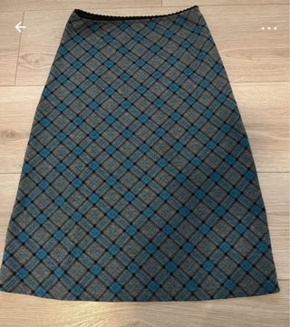 Falda escocesa azul y gris