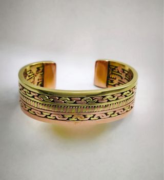 Pulseras y Brazaletes Artesanales