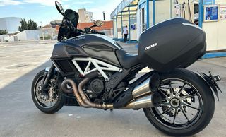 Ducati Diavel Carbon Edition 1250cc Impecable