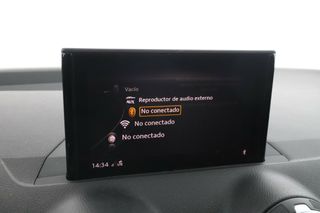 Audi Q2 30 TDI Black line edition