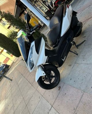 Kymco Super Dink 300i