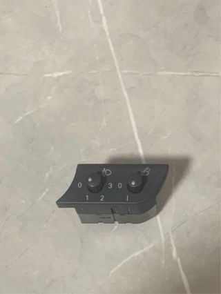 Botonera Faros Audi A4 B6/B7 y Seat Exeo