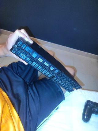 PS4 (PlayStation 4) Negra + FIFA 23+Mando
