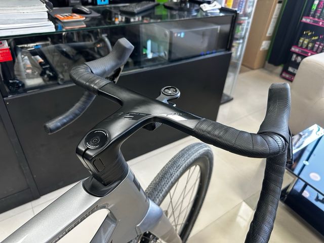 BICICLETA GRAVEL RIDLEY KANZO FAST