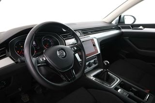 Volkswagen Passat 2.0 TDI Advance BlueMotion