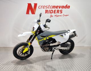 Husqvarna 701 SUPERMOTO