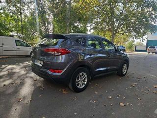 Hyundai Tucson 1.6 GDi BlueDrive Essence 4x2 96 kW (131 CV)