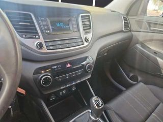 Hyundai Tucson 1.6 GDi BlueDrive Essence 4x2 96 kW (131 CV)