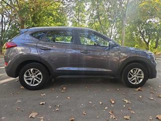 Hyundai Tucson 1.6 GDi BlueDrive Essence 4x2 96 kW (131 CV)