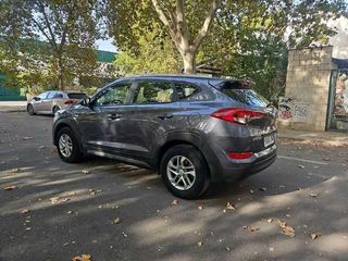 Hyundai Tucson 1.6 GDi BlueDrive Essence 4x2 96 kW (131 CV)