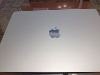 MacBook Air 15” 512GB 16GB M3 Blanco Estrella