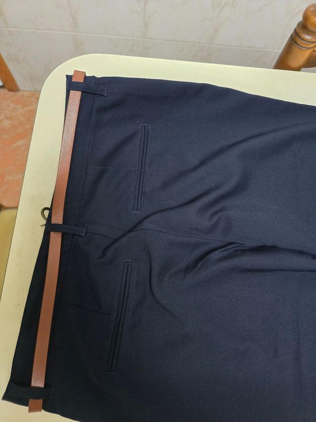 Pantalón chino azul marino