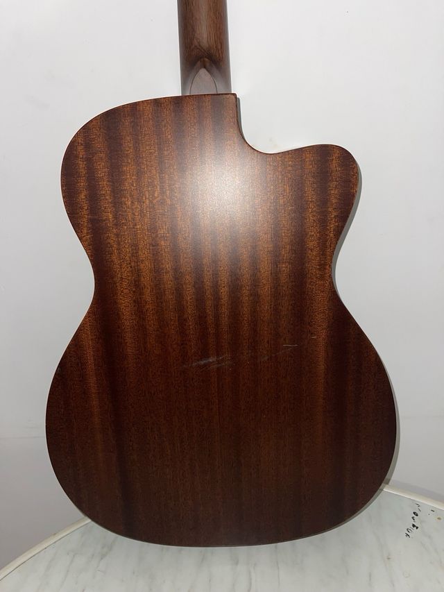 Guitarra acústica madera