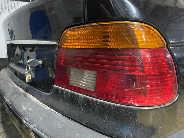 Pilotos traseros BMW E39