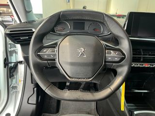 Peugeot 2008 Active Pack BlueHDI 81kW (110CV)