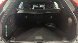 VOLVO XC60 2.0 T6 RECHARGE PLUS DARK AUTO 4WD 350 5P