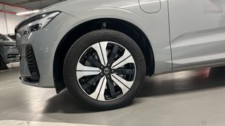 VOLVO XC60 2.0 T6 RECHARGE PLUS DARK AUTO 4WD 350 5P