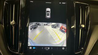 VOLVO XC60 2.0 T6 RECHARGE PLUS DARK AUTO 4WD 350 5P