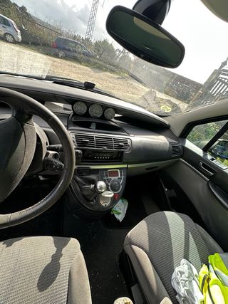 Despiece Peugeot 807 año 2007