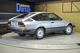 Alfa Romeo GTV    2.0 