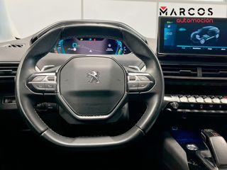 Peugeot 3008 Hybrid 225 e-EAT8 Allure
