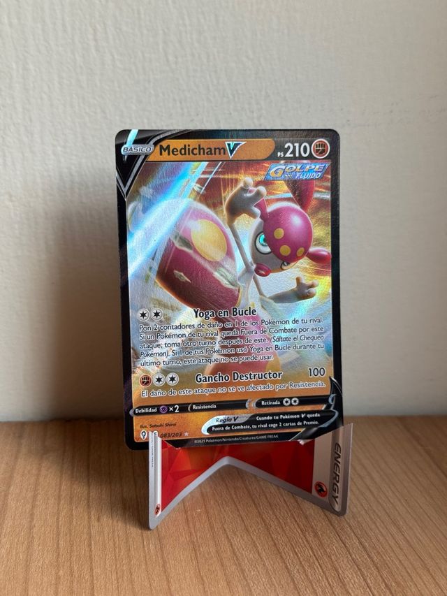 Carta Pokémon Medicham V Español