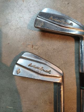 2 Palos Golf Vintage MacGregor Iron Barbara