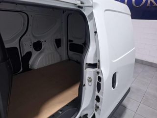DACIA Dokker Van Essential Blue dCi 70kW (95CV)