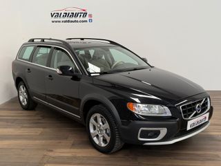 VOLVO XC70 2.4 D3 AWD Summum Auto