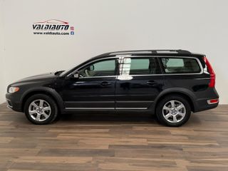 VOLVO XC70 2.4 D3 AWD Summum Auto