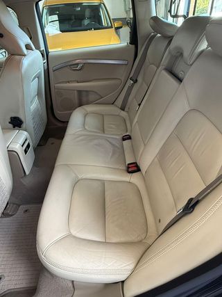 VOLVO XC70 2.4 D3 AWD Summum Auto