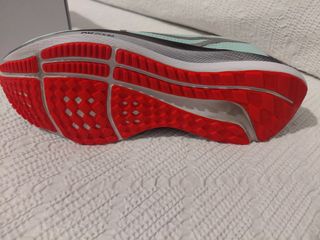 Zapatillas Nike Air Zoom Rojas y Turquesa