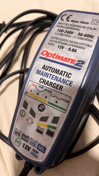 OptiMate 2 Cargador Baterías Coche Moto