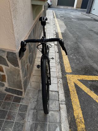 Bicicleta Gravel Cannondale Topstone Carbono