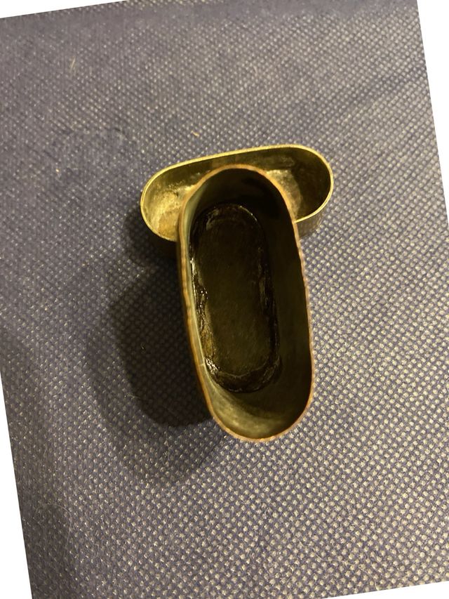 Antica scatolina cinese porta medicine