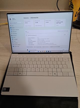 Notebook Dell XPS 13 Ultra 7 da 16 GB e 512 GB con Windows 11