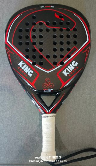 Pala de pádel Vibor-A King Cobra