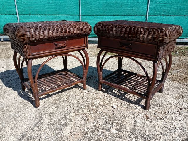 Comodini in bambù e vimini