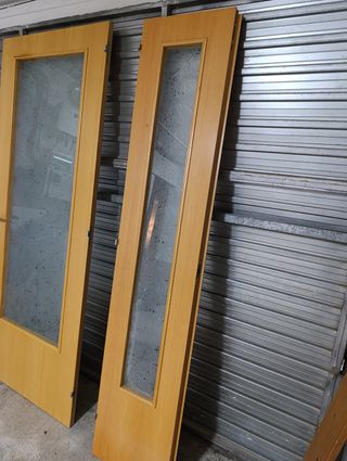 Puertas de madera de haya con cristal