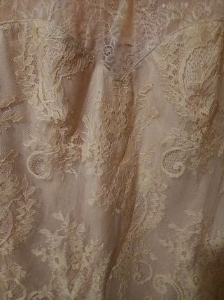 Blusa de encaje rosa
