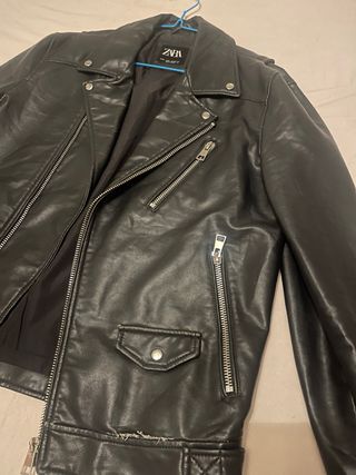 Cazadora cuero Zara