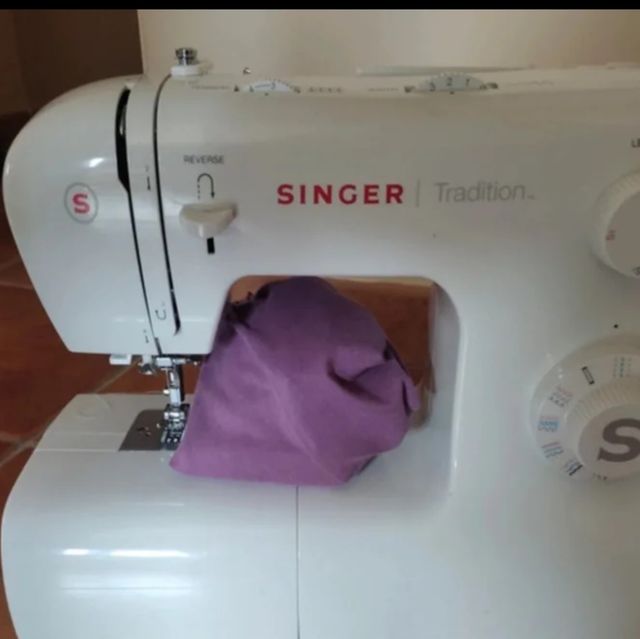 Máquina de coser Singer Tradition 2282