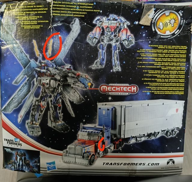 Transformers. Optimus Prime Ultimate