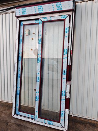Balconera PVC con persiana 