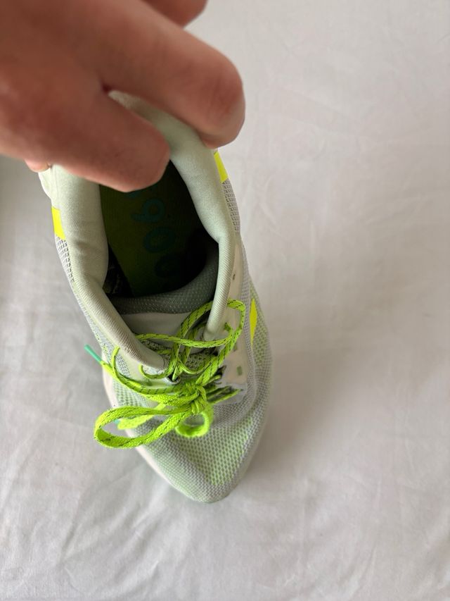 Zapatillas KIPRUN KS900.2 Unisex Gris/Verde