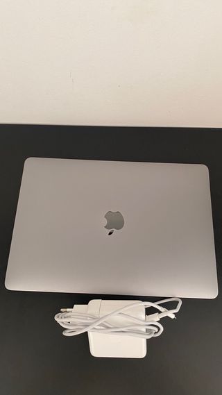 MacBook Pro 13 (2022)