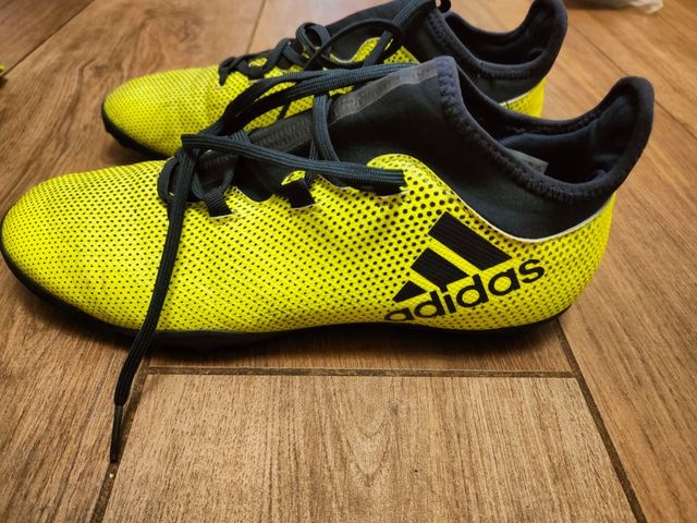 Scarpe calcetto Adidas calcetto n.44 + parastinchi