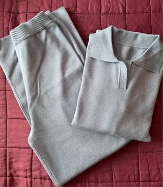 Conjunto de punto azul mujer