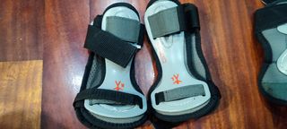 Patines en línea con protecciones y bolsa