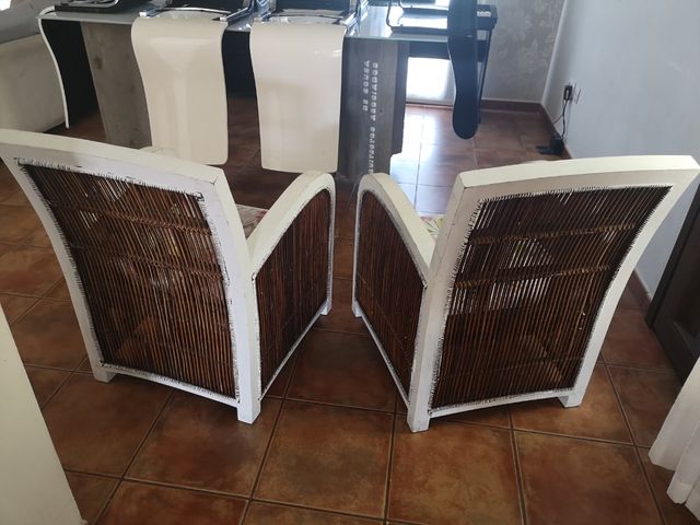 2 Sillones de Bambú con estampado Floral